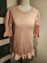 Charger l'image dans la galerie, Chandail lainage rose  • M Neuf
