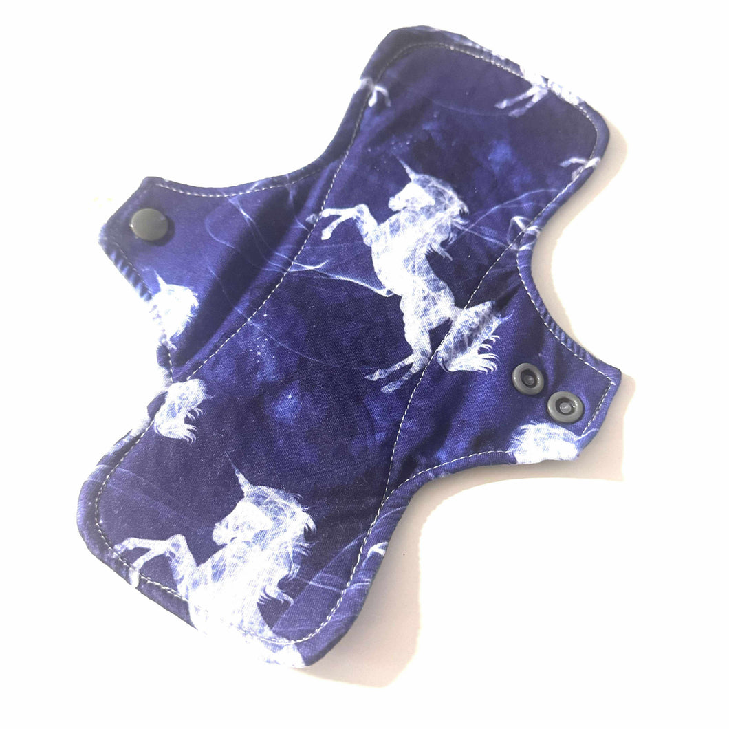 Serviette hygiénique lavable de Front Bleeder  • Licorne