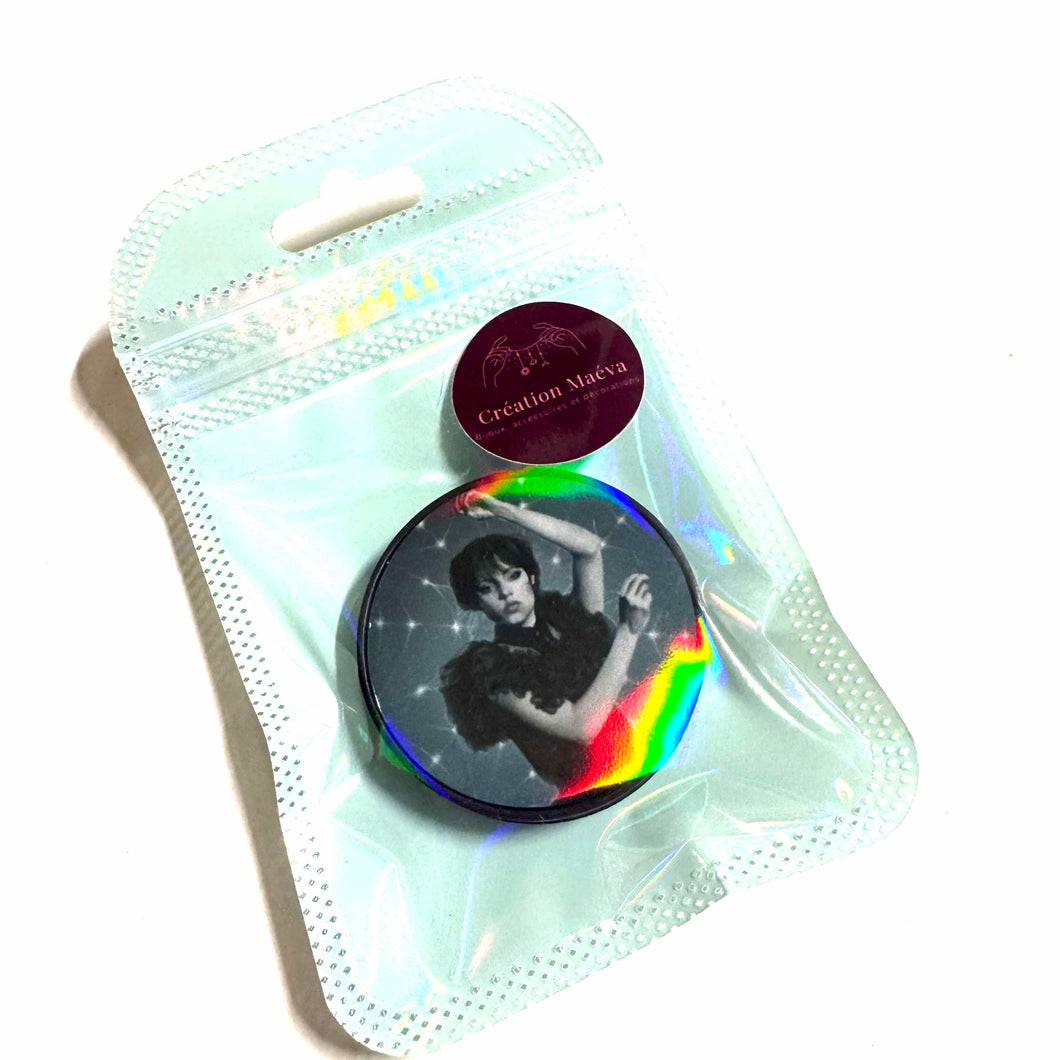 Popsocket • Famille étrange