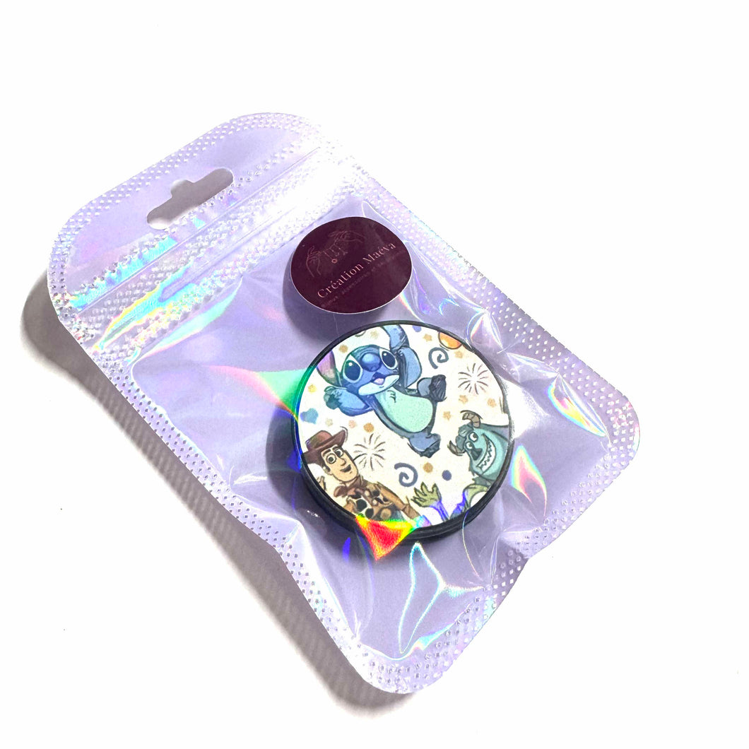 Popsocket • Personnages
