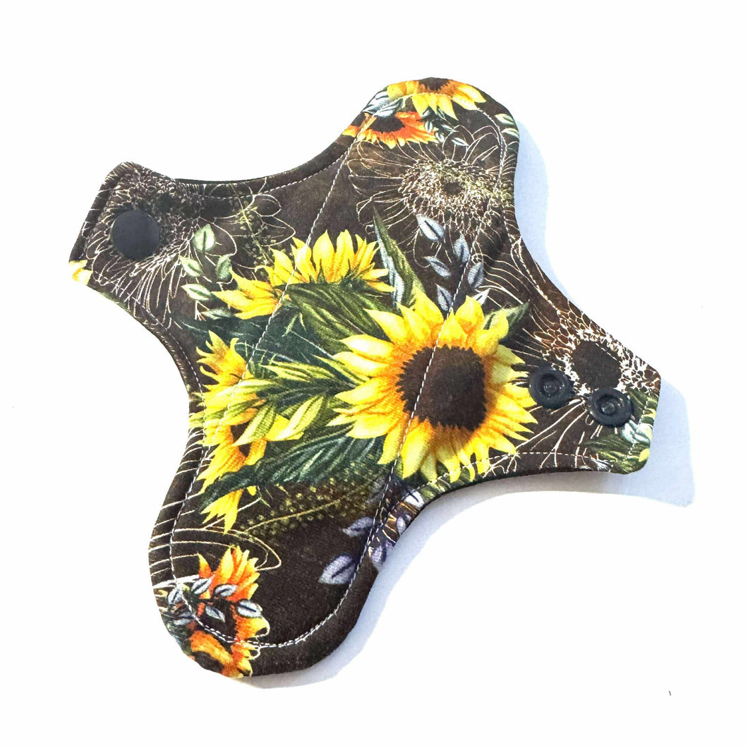 Serviette hygiénique lavable protège dessous • Tournesol