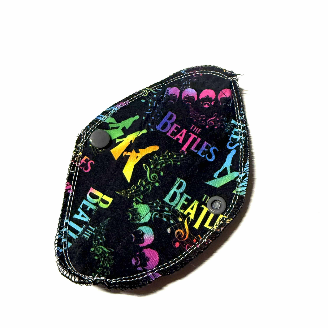 Serviette hygiénique lavable tanga  • Musique