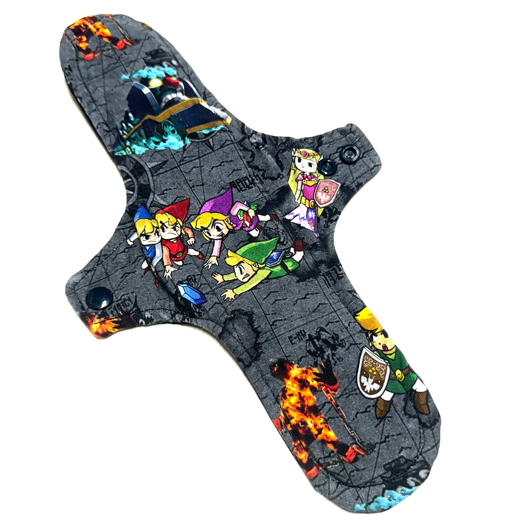 Serviette hygiénique lavable de nuit jeux vidéo