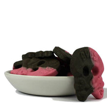Charger l&#39;image dans la galerie, BUBS Godis Bonbon Crâne Réglisse Framboise Suède, 90g
