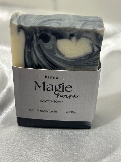 Savon • Magie noire