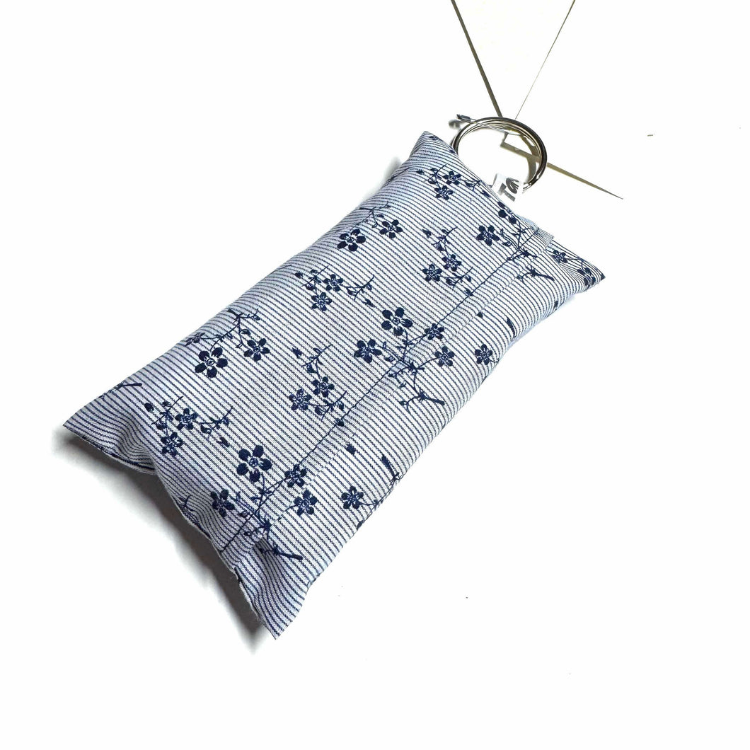 Fleur bleu
