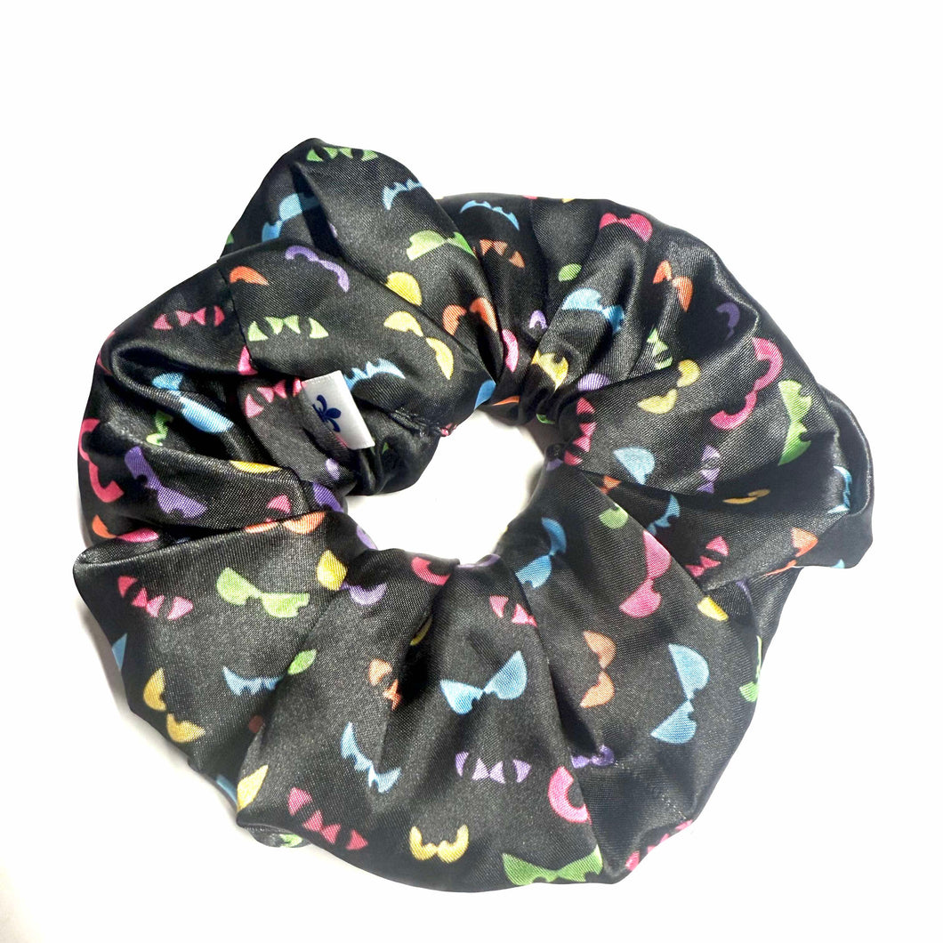 Chouchou XL en satin - Yeux effrayant