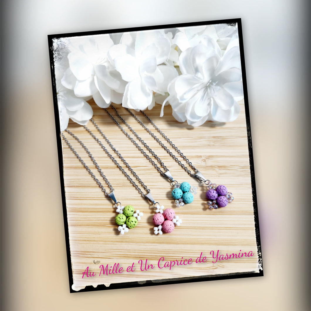 Collier • Pierre volcanique mauve