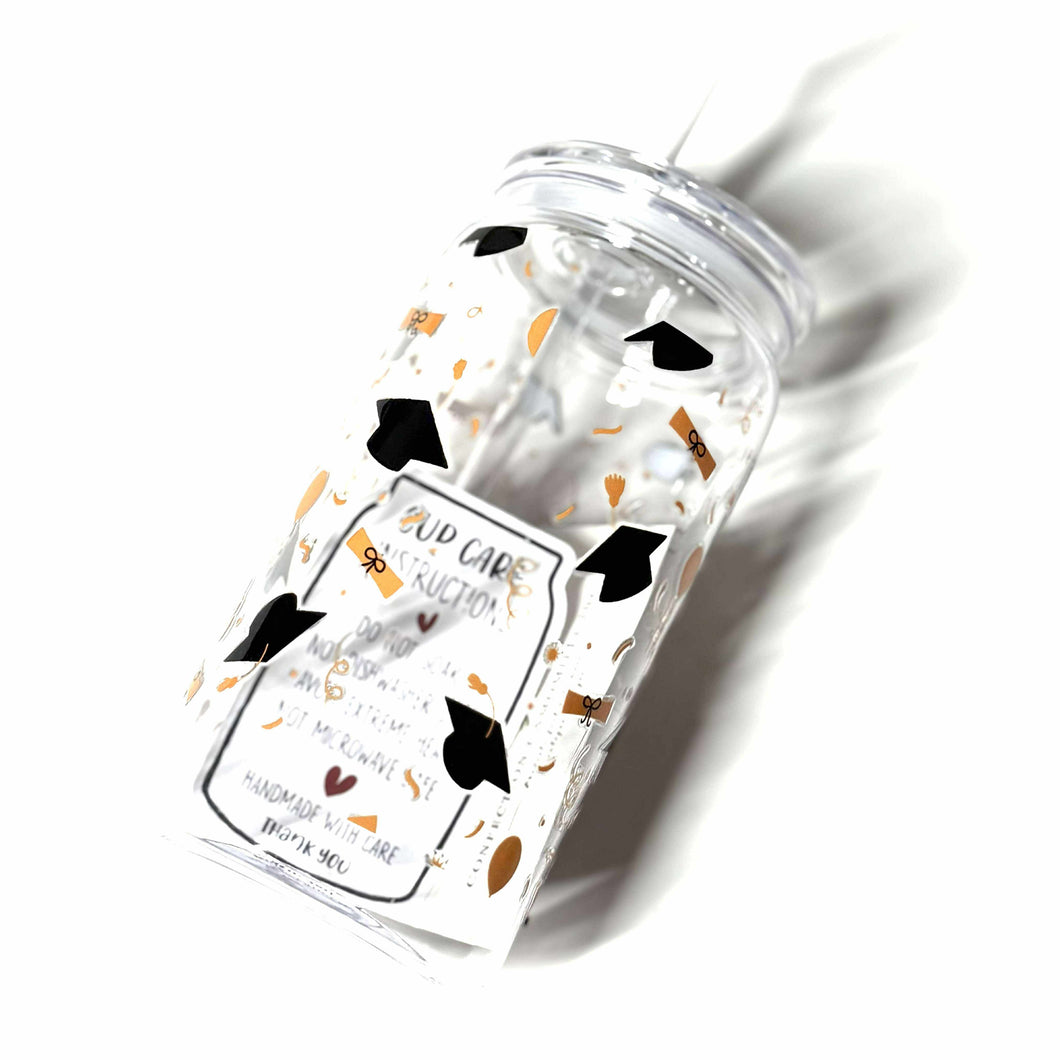 Verre en plastique • Graduation